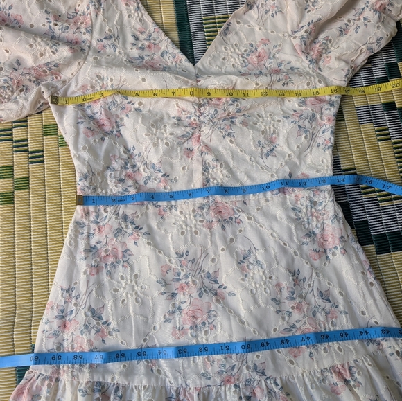 Floral Cream Dress with Pink Accents/Eyelet - Picture 11 of 12